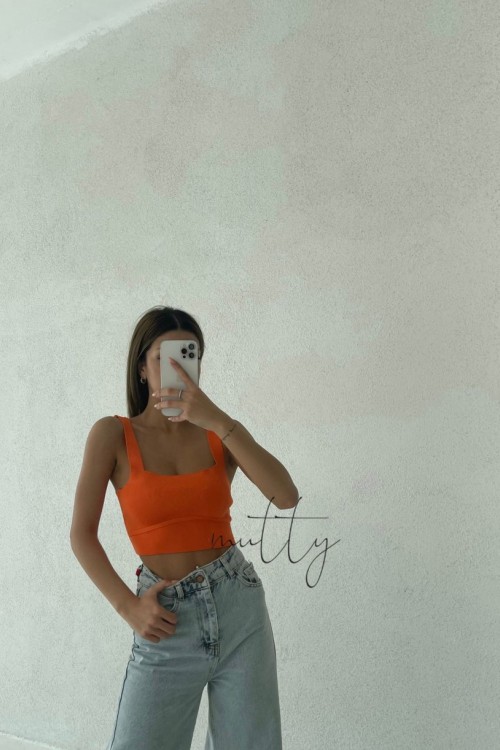 Lara Kalın  Askılı Crop Atlet  Turuncu