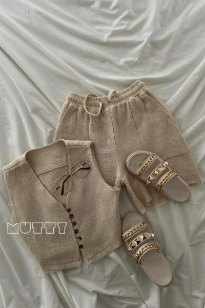 Lori Zımbalı Deri Terlik  Bej