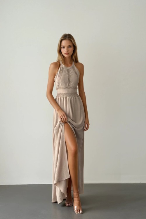 Roli Sırt Dekolteli Yırtmaclı Maxi Keten Elbise  Bej