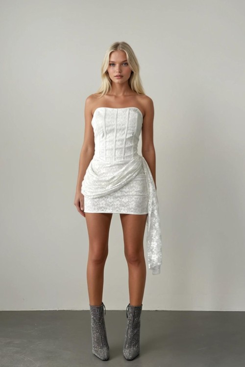 Leona Bel Detay Tasarım Elbise Beyaz