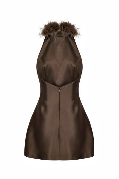 Sirt Dekolteli Yakasi Tüylü Saten Elbise Rina Kahverengi