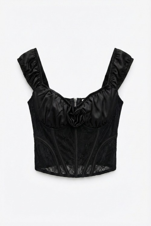 Rosa Gül Detaylı Crop Saten Bluz Siyah