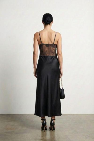 Milwal Dantel Detaylı Saten Elbise Siyah