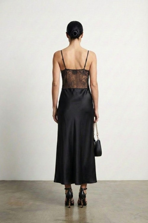 Milwal Dantel Detaylı Saten Elbise Siyah