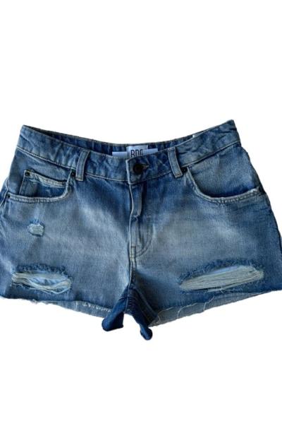 Elena Yırtık Detay Kar Yıkama Jean Şort Mavi