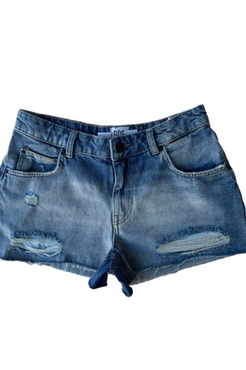 Elena Yırtık Detay Kar Yıkama Jean Şort Mavi