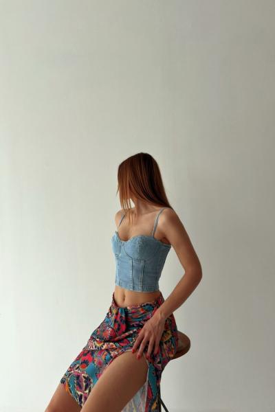 Arina gloplu ayarlanabilir askılı denim crop Açık Mavi