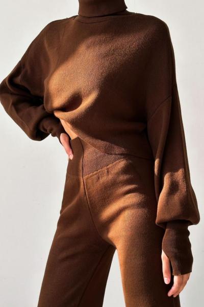 Belinda Parmak Geçmeli Boğazlı Triko Takım Acı Kahve