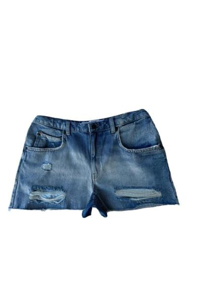 Elena Yırtık Detay Kar Yıkama Jean Şort Mavi