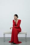 Lumi Vatkalı Derin Dekolte Elbise Kırmızı