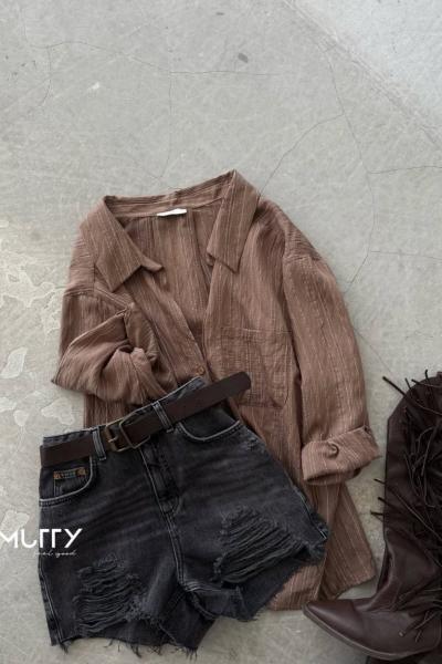 Yırtık Detay Mini Kot Şort Füme