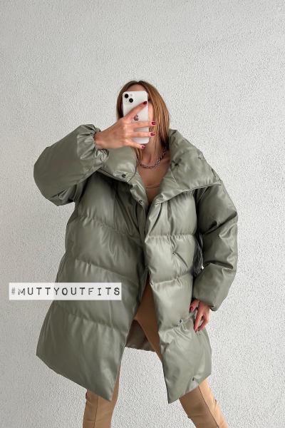 Yana Çıtçıtlı Deri Puffer Oversize Kaban Yeşil